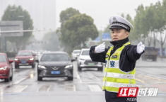 长沙交警,保障城市交通秩序与安全