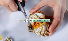 大闸蟹怎么做好吃又简单视频,简单视频教程，轻松掌握烹饪技巧